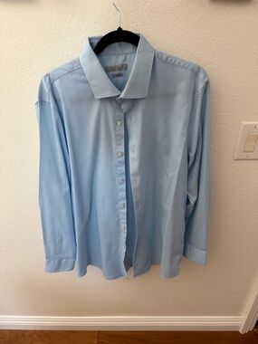 Perry Ellis Light Blue Long-Sleeve Dress Shirt